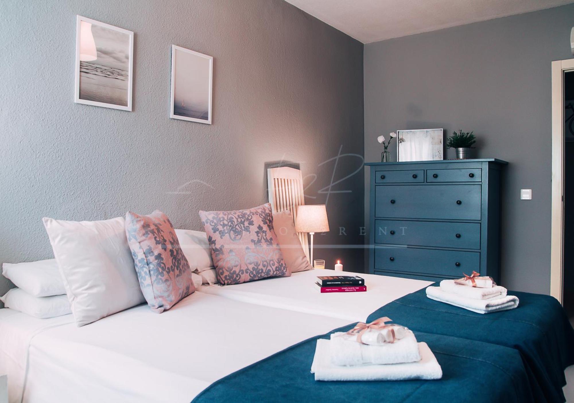 Belmonstays Bahiablanca, *